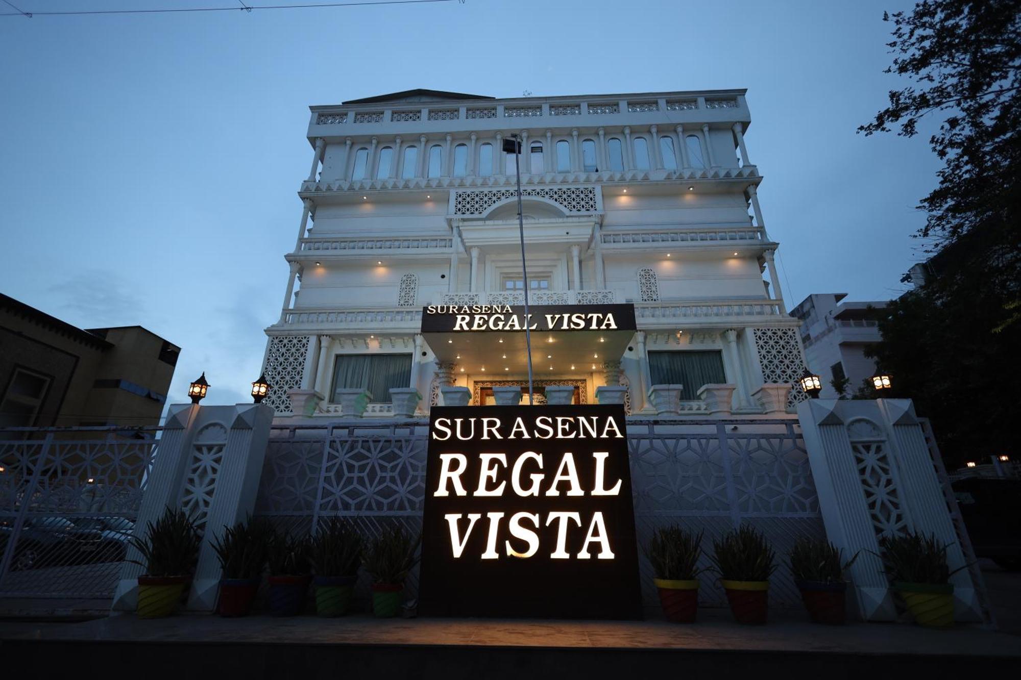 Hotel Surasena Regal Vista Agra à Agra  Extérieur photo
