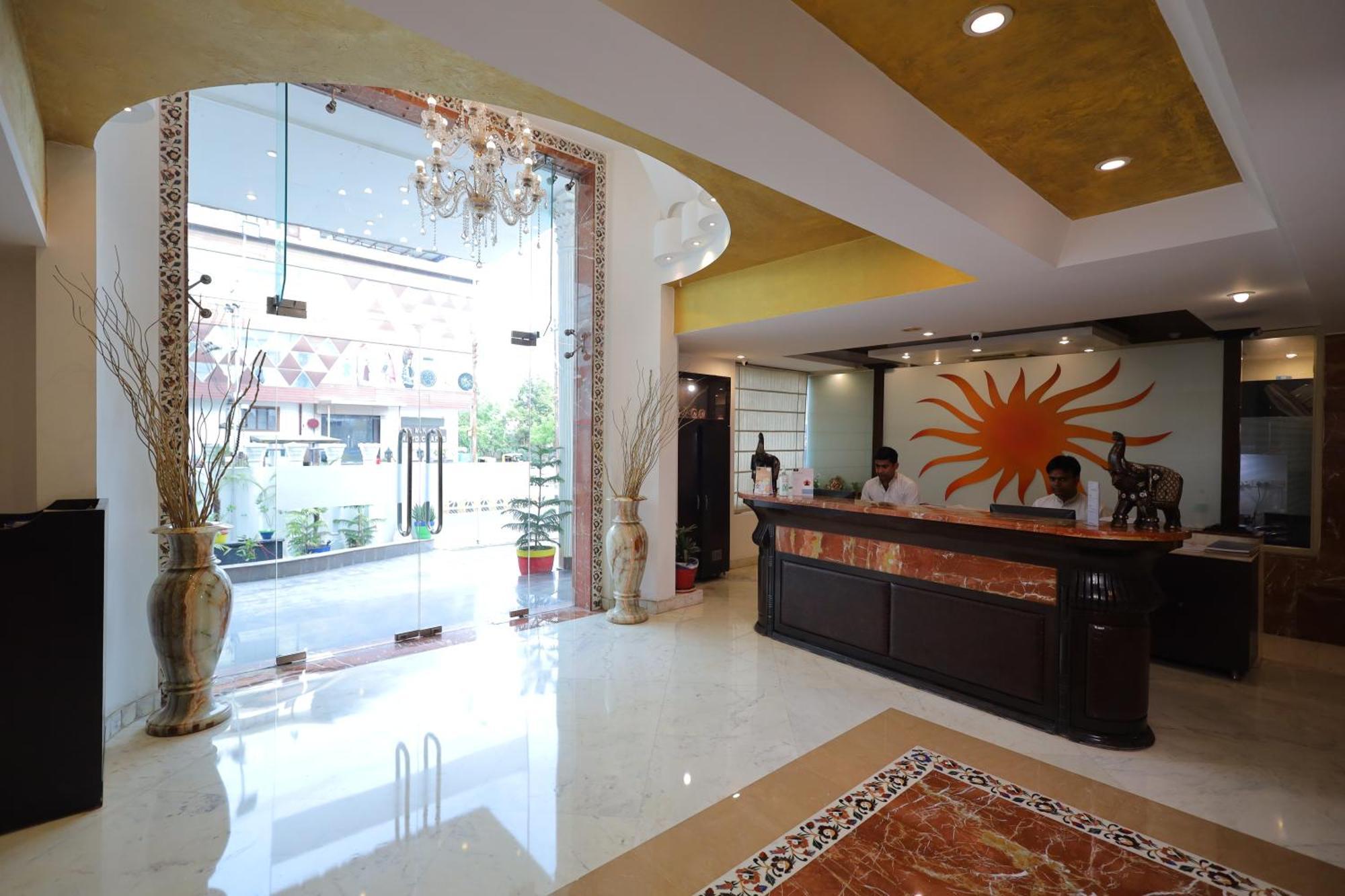 Hotel Surasena Regal Vista Agra à Agra  Extérieur photo